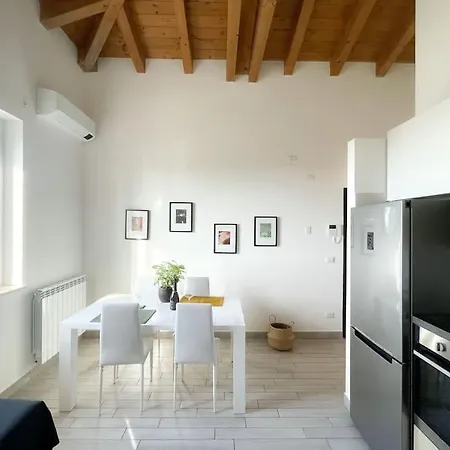Dimora Il Fontanile Apartment *